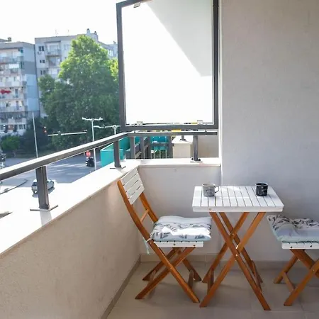 Lovely One Bedroom Apаrtment In * Varna