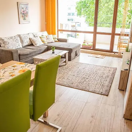 Apartment Lovely One Bedroom Apаrtment In Varna